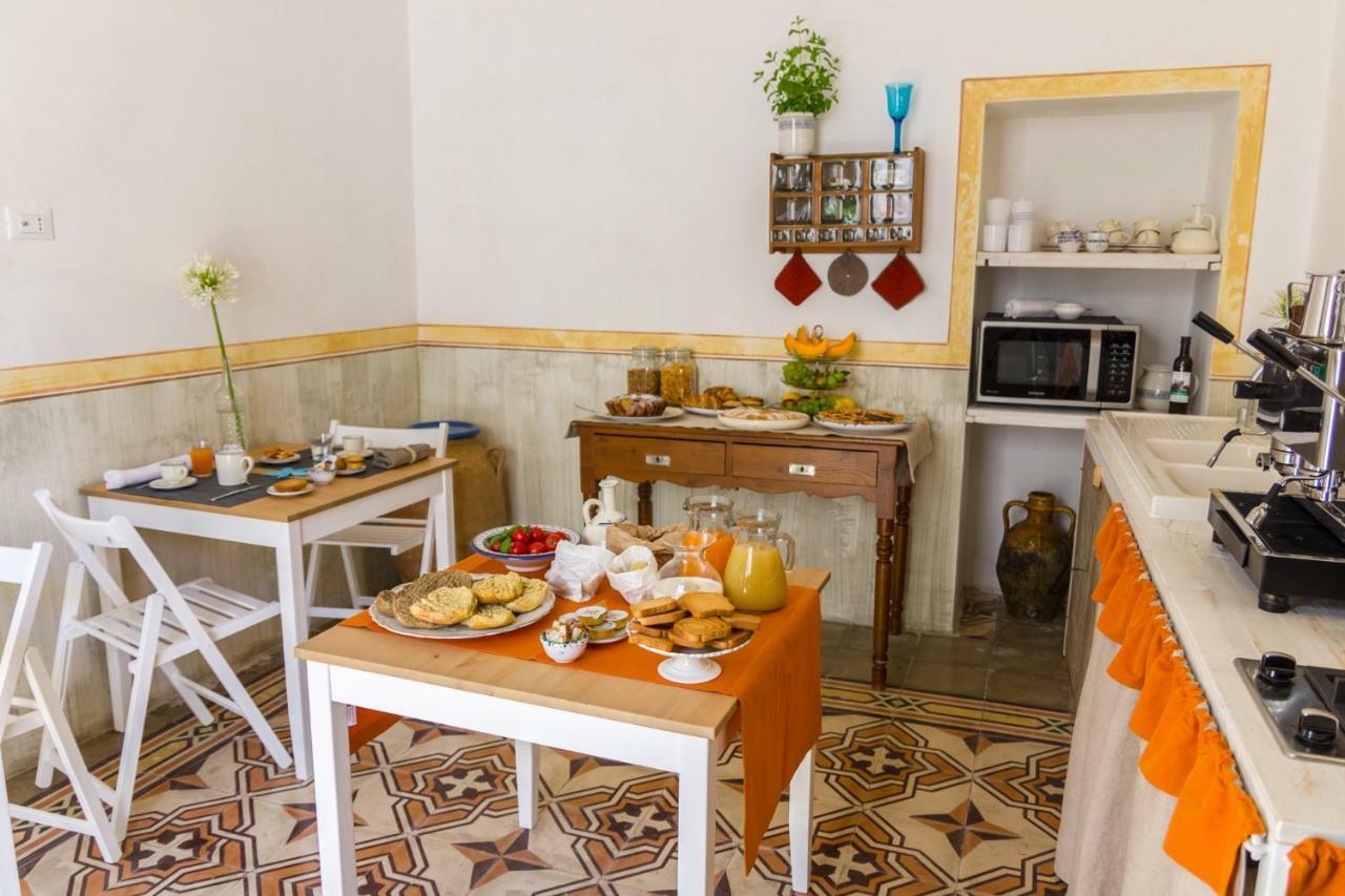Bed and Breakfast Il Cortile Dei Nonni Morciano di Leuca Exteriér fotografie
